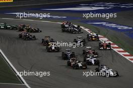 Felipe Massa (BRA) Williams FW36 at the start of the race. 06.04.2014. Formula 1 World Championship, Rd 3, Bahrain Grand Prix, Sakhir, Bahrain, Race Day.