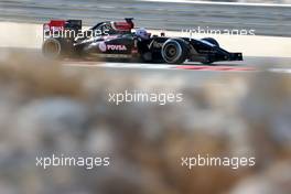 Romain Grosjean (FRA), Lotus F1 Team  05.04.2014. Formula 1 World Championship, Rd 3, Bahrain Grand Prix, Sakhir, Bahrain, Qualifying Day.