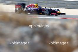 Daniel Ricciardo (AUS), Red Bull Racing  05.04.2014. Formula 1 World Championship, Rd 3, Bahrain Grand Prix, Sakhir, Bahrain, Qualifying Day.