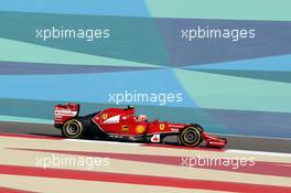 Kimi Raikkonen (FIN) Ferrari F14-T. 05.04.2014. Formula 1 World Championship, Rd 3, Bahrain Grand Prix, Sakhir, Bahrain, Qualifying Day.