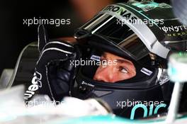 Nico Rosberg (GER) Mercedes AMG F1 W05. 05.04.2014. Formula 1 World Championship, Rd 3, Bahrain Grand Prix, Sakhir, Bahrain, Qualifying Day.