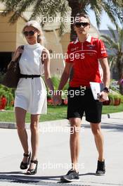 Max Chilton (GBR) Marussia F1 Team with his girlfriend Chloe Roberts (GBR). 06.04.2014. Formula 1 World Championship, Rd 3, Bahrain Grand Prix, Sakhir, Bahrain, Race Day.