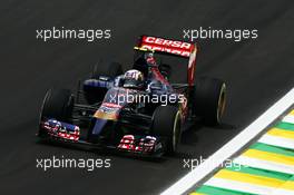 Daniil Kvyat (RUS) Scuderia Toro Rosso STR9. 07.11.2014. Formula 1 World Championship, Rd 18, Brazilian Grand Prix, Sao Paulo, Brazil, Practice Day.