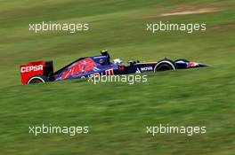 Daniil Kvyat (RUS) Scuderia Toro Rosso STR9. 07.11.2014. Formula 1 World Championship, Rd 18, Brazilian Grand Prix, Sao Paulo, Brazil, Practice Day.