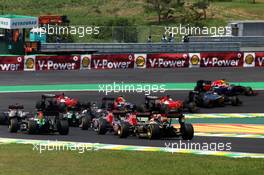 The start of the race. 09.11.2014. Formula 1 World Championship, Rd 18, Brazilian Grand Prix, Sao Paulo, Brazil, Race Day.