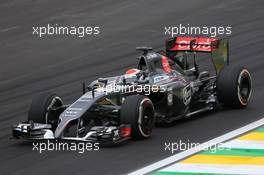 Adrian Sutil (GER) Sauber C33. 08.11.2014. Formula 1 World Championship, Rd 18, Brazilian Grand Prix, Sao Paulo, Brazil, Qualifying Day.
