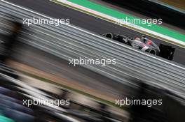 Esteban Gutierrez (MEX), Sauber F1 Team  08.11.2014. Formula 1 World Championship, Rd 18, Brazilian Grand Prix, Sao Paulo, Brazil, Qualifying Day.