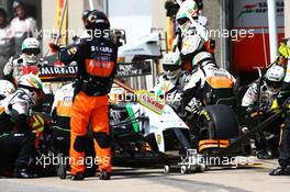 Sergio Perez (MEX) Sahara Force India F1 VJM07 makes a pit stop. 08.06.2014. Formula 1 World Championship, Rd 7, Canadian Grand Prix, Montreal, Canada, Race Day.
