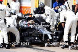 Kevin Magnussen (DEN) McLaren MP4-29 makes a pit stop. 08.06.2014. Formula 1 World Championship, Rd 7, Canadian Grand Prix, Montreal, Canada, Race Day.