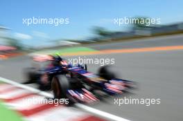 Daniil Kvyat (RUS) Scuderia Toro Rosso STR9. 07.06.2014. Formula 1 World Championship, Rd 7, Canadian Grand Prix, Montreal, Canada, Qualifying Day.