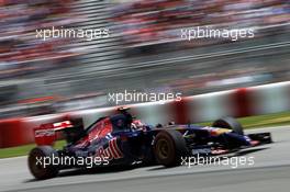 Daniil Kvyat (RUS) Scuderia Toro Rosso STR9. 07.06.2014. Formula 1 World Championship, Rd 7, Canadian Grand Prix, Montreal, Canada, Qualifying Day.