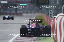 Daniil Kvyat (RUS) Scuderia Toro Rosso STR9. 07.06.2014. Formula 1 World Championship, Rd 7, Canadian Grand Prix, Montreal, Canada, Qualifying Day.