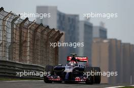 Daniil Kvyat (RUS) Scuderia Toro Rosso STR9. 18.04.2014. Formula 1 World Championship, Rd 4, Chinese Grand Prix, Shanghai, China, Practice Day.