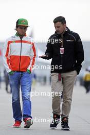 (L to R): Sergio Perez (MEX) Sahara Force India F1 with Will Buxton (GBR) NBS Sports Network TV Presenter. 18.04.2014. Formula 1 World Championship, Rd 4, Chinese Grand Prix, Shanghai, China, Practice Day.