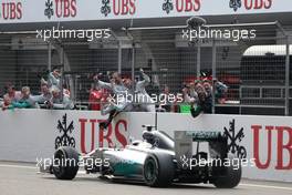 Lewis Hamilton (GBR), Mercedes AMG F1 Team  20.04.2014. Formula 1 World Championship, Rd 4, Chinese Grand Prix, Shanghai, China, Race Day.