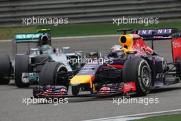 Sebastian Vettel (GER), Red Bull Racing and Nico Rosberg (GER), Mercedes AMG F1 Team  20.04.2014. Formula 1 World Championship, Rd 4, Chinese Grand Prix, Shanghai, China, Race Day.
