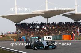 Lewis Hamilton (GBR) Mercedes AMG F1 W05. 20.04.2014. Formula 1 World Championship, Rd 4, Chinese Grand Prix, Shanghai, China, Race Day.