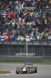 Sebastian Vettel (GER) Red Bull Racing RB10. 20.04.2014. Formula 1 World Championship, Rd 4, Chinese Grand Prix, Shanghai, China, Race Day.