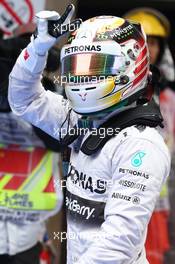 Pole for Lewis Hamilton (GBR) Mercedes AMG F1. 19.04.2014. Formula 1 World Championship, Rd 4, Chinese Grand Prix, Shanghai, China, Qualifying Day.