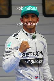 Pole for Lewis Hamilton (GBR) Mercedes AMG F1. 19.04.2014. Formula 1 World Championship, Rd 4, Chinese Grand Prix, Shanghai, China, Qualifying Day.