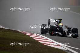 Esteban Gutierrez (MEX), Sauber F1 Team  19.04.2014. Formula 1 World Championship, Rd 4, Chinese Grand Prix, Shanghai, China, Qualifying Day.