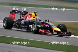 Daniel Ricciardo (AUS), Red Bull Racing  19.04.2014. Formula 1 World Championship, Rd 4, Chinese Grand Prix, Shanghai, China, Qualifying Day.