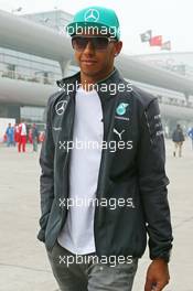 Lewis Hamilton (GBR) Mercedes AMG F1. 17.04.2014. Formula 1 World Championship, Rd 4, Chinese Grand Prix, Shanghai, China, Preparation Day.