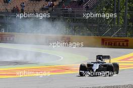 Giedo van der Garde (NLD) Sauber C33 Reserve Driver runs off the circuit at turn 1. 09.05.2014. Formula 1 World Championship, Rd 5, Spanish Grand Prix, Barcelona, Spain, Practice Day.