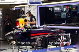 The stripped Red Bull Racing RB10 chassis of Sebastian Vettel (GER) Red Bull Racing, who sat out FP2 with an electrical problem. 09.05.2014. Formula 1 World Championship, Rd 5, Spanish Grand Prix, Barcelona, Spain, Practice Day.
