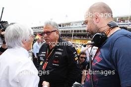 (L to R): Bernie Ecclestone (GBR) with Dr. Vijay Mallya (IND) Sahara Force India F1 Team Owner and Gerard Lopez (FRA) Lotus F1 Team Principal on the grid. 11.05.2014. Formula 1 World Championship, Rd 5, Spanish Grand Prix, Barcelona, Spain, Race Day.