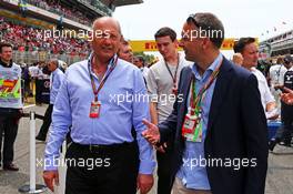 Ron Dennis (GBR) McLaren Executive Chairman on the grid. 11.05.2014. Formula 1 World Championship, Rd 5, Spanish Grand Prix, Barcelona, Spain, Race Day.