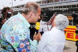 (L to R): Kai Ebel (GER) RTL TV Presenter with Dr. Dieter Zetsche (GER) Daimler AG CEO and Bernie Ecclestone (GBR) on the grid. 11.05.2014. Formula 1 World Championship, Rd 5, Spanish Grand Prix, Barcelona, Spain, Race Day.
