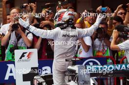 Race winner Lewis Hamilton (GBR) Mercedes AMG F1 W05 celebrates in parc ferme. 11.05.2014. Formula 1 World Championship, Rd 5, Spanish Grand Prix, Barcelona, Spain, Race Day.