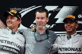 The podium (L to R): second placed Nico Rosberg (GER) Mercedes AMG F1 with Mike Elliot (GBR) Mercedes AMG F1 Head of Aero and race winner Lewis Hamilton (GBR) Mercedes AMG F1. 11.05.2014. Formula 1 World Championship, Rd 5, Spanish Grand Prix, Barcelona, Spain, Race Day.