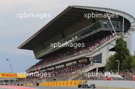 Lewis Hamilton (GBR) Mercedes AMG F1 W05 on the formation lap. 11.05.2014. Formula 1 World Championship, Rd 5, Spanish Grand Prix, Barcelona, Spain, Race Day.