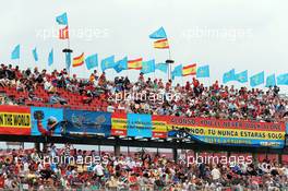 Fernando Alonso (ESP) Ferrari F14-T fans and flags. 11.05.2014. Formula 1 World Championship, Rd 5, Spanish Grand Prix, Barcelona, Spain, Race Day.