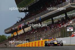 Sebastian Vettel (GER) Red Bull Racing RB10. 11.05.2014. Formula 1 World Championship, Rd 5, Spanish Grand Prix, Barcelona, Spain, Race Day.