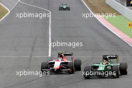 Max Chilton (GBR), Marussia F1 Team and Kamui Kobayashi (JPN), Caterham F1 Team  11.05.2014. Formula 1 World Championship, Rd 5, Spanish Grand Prix, Barcelona, Spain, Race Day.