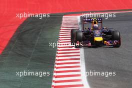 Daniel Ricciardo (AUS) Red Bull Racing RB10. 10.05.2014. Formula 1 World Championship, Rd 5, Spanish Grand Prix, Barcelona, Spain, Qualifying Day.