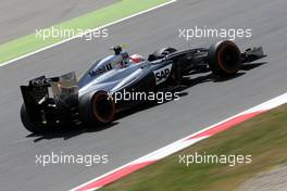 Kevin Magnussen (DEN), McLaren F1  10.05.2014. Formula 1 World Championship, Rd 5, Spanish Grand Prix, Barcelona, Spain, Qualifying Day.