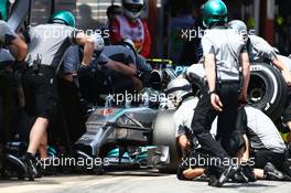 Nico Rosberg (GER) Mercedes AMG F1 W05 makes a pit stop. 10.05.2014. Formula 1 World Championship, Rd 5, Spanish Grand Prix, Barcelona, Spain, Qualifying Day.
