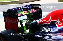 Red Bull Racing RB10 running flow-vis paint on the rear wing. 04.07.2014. Formula 1 World Championship, Rd 9, British Grand Prix, Silverstone, England, Practice Day.