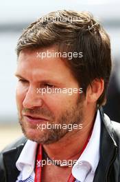 Steve Robertson (GBR) Driver Manager. 05.07.2014. Formula 1 World Championship, Rd 9, British Grand Prix, Silverstone, England, Qualifying Day.
