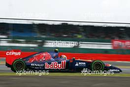 Daniil Kvyat (RUS) Scuderia Toro Rosso STR9. 05.07.2014. Formula 1 World Championship, Rd 9, British Grand Prix, Silverstone, England, Qualifying Day.