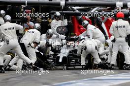 Kevin Magnussen (DEN), McLaren F1 during pitstop 20.07.2014. Formula 1 World Championship, Rd 10, German Grand Prix, Hockenheim, Germany, Race Day.