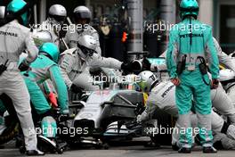 Lewis Hamilton (GBR), Mercedes AMG F1 Team during pitstop 20.07.2014. Formula 1 World Championship, Rd 10, German Grand Prix, Hockenheim, Germany, Race Day.