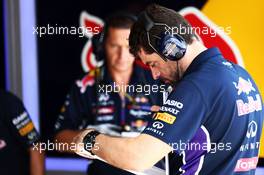 Guillaume Rocquelin (ITA) Red Bull Racing Race Engineer. 26.07.2014. Formula 1 World Championship, Rd 11, Hungarian Grand Prix, Budapest, Hungary, Qualifying Day.