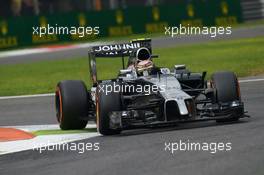 Kevin Magnussen (DEN) McLaren MP4-29. 05.09.2014. Formula 1 World Championship, Rd 13, Italian Grand Prix, Monza, Italy, Practice Day.