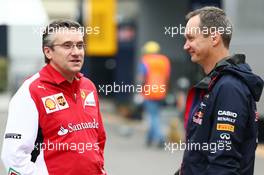(L to R): Pat Fry (GBR) Ferrari Deputy Technical Director and Head of Race Engineering with Paul Monaghan (GBR) Red Bull Racing Chief Engineer. 05.09.2014. Formula 1 World Championship, Rd 13, Italian Grand Prix, Monza, Italy, Practice Day.
