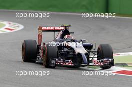 Daniil Kvyat (RUS) Scuderia Toro Rosso STR9. 05.09.2014. Formula 1 World Championship, Rd 13, Italian Grand Prix, Monza, Italy, Practice Day.